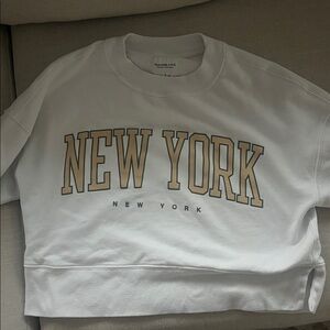 Abercrombie & Fitch Soft White Sweatshirt